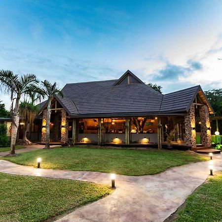 Gooderson Dumazulu Lodge Хлухлуве Екстериор снимка