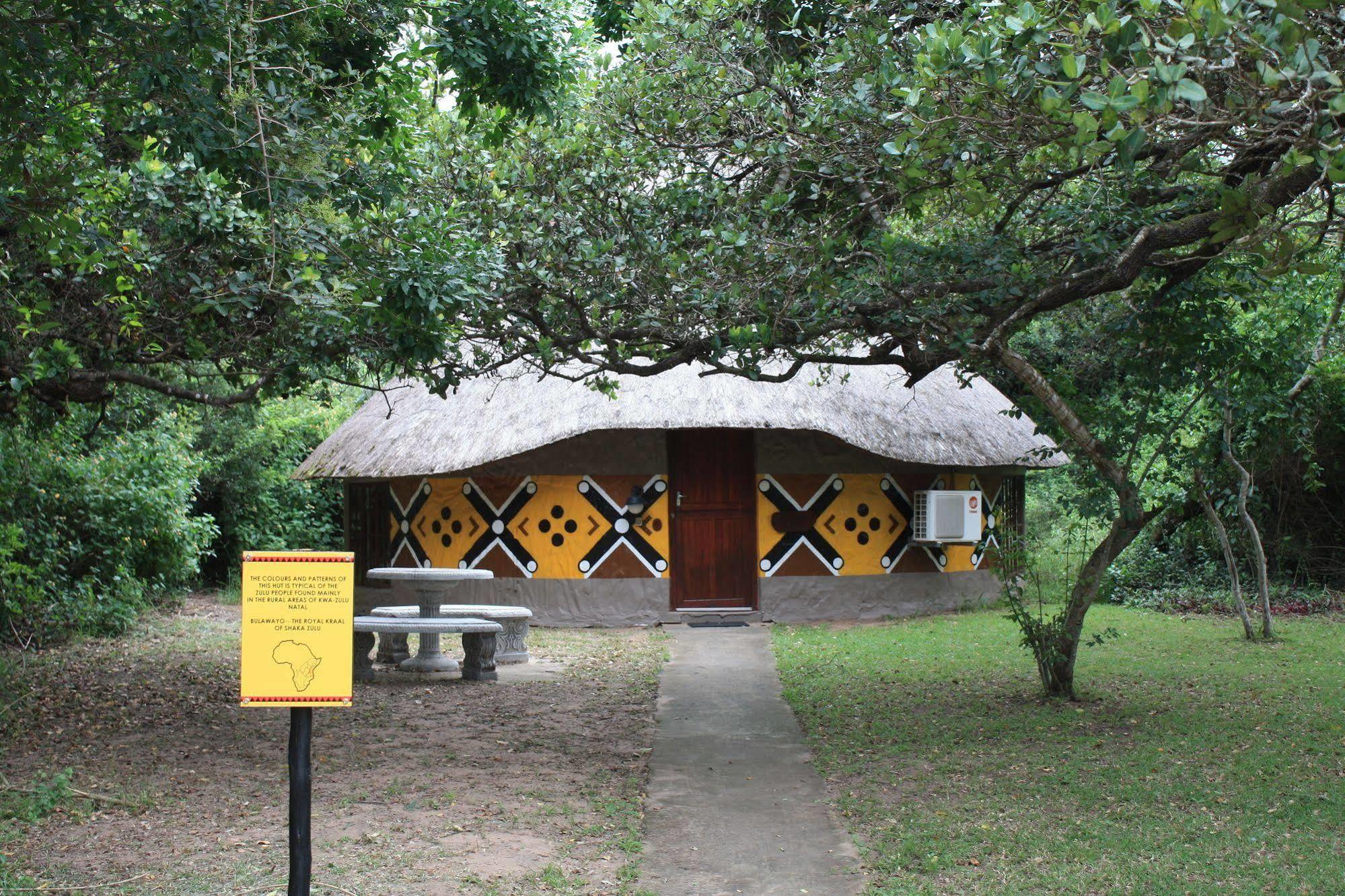 Gooderson Dumazulu Lodge Хлухлуве Екстериор снимка