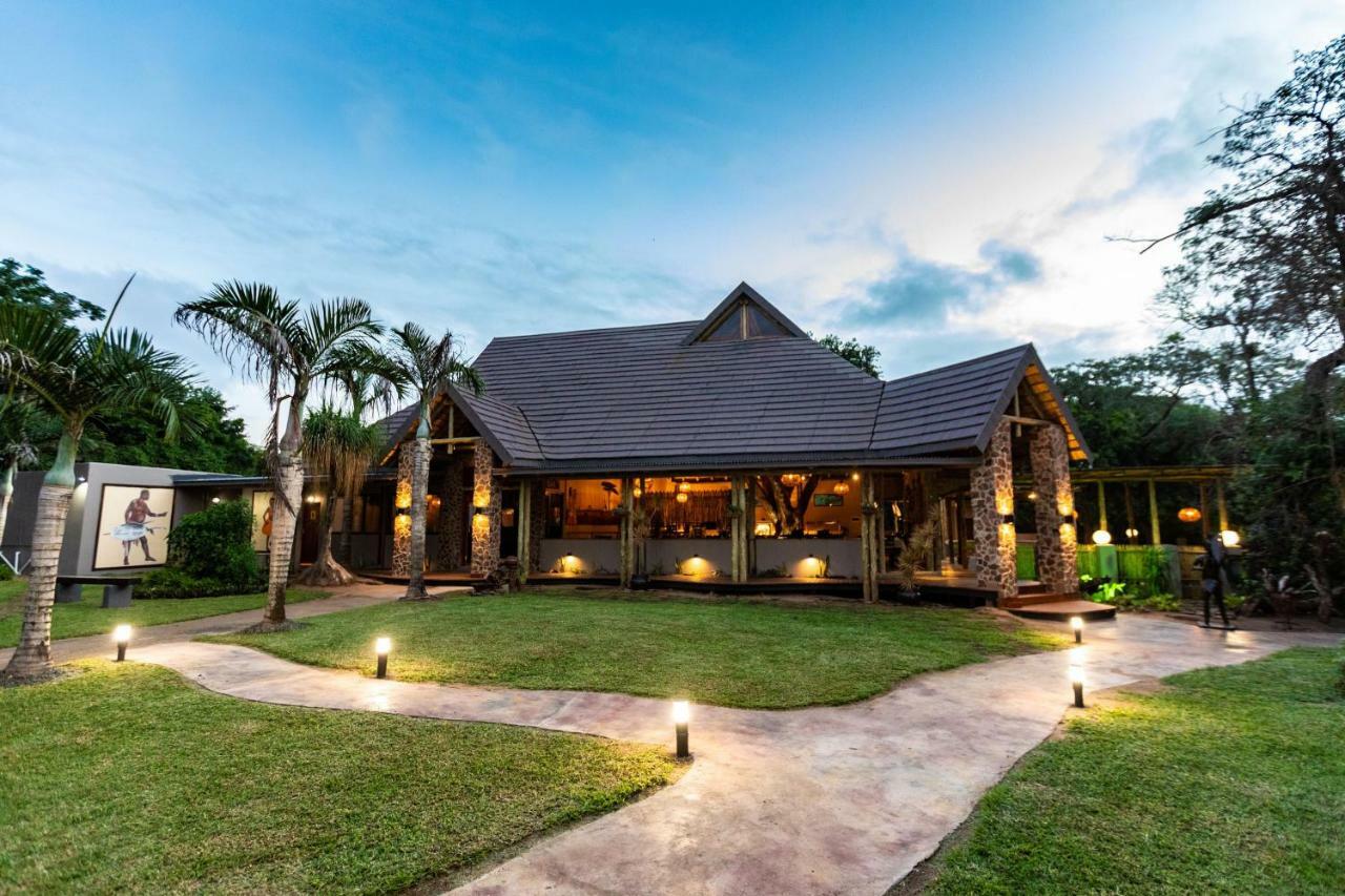 Gooderson Dumazulu Lodge Хлухлуве Екстериор снимка