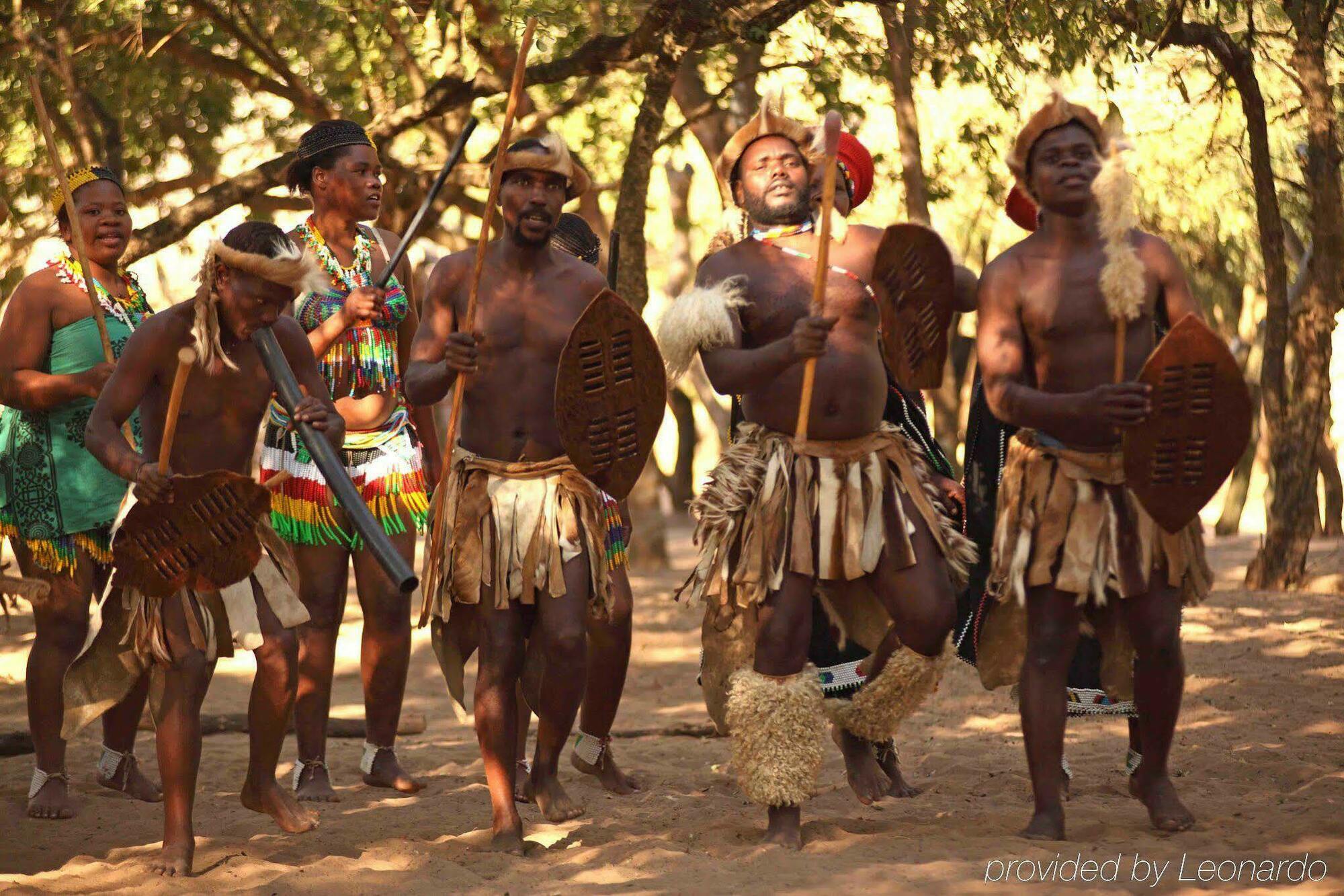 Gooderson Dumazulu Lodge Хлухлуве Екстериор снимка
