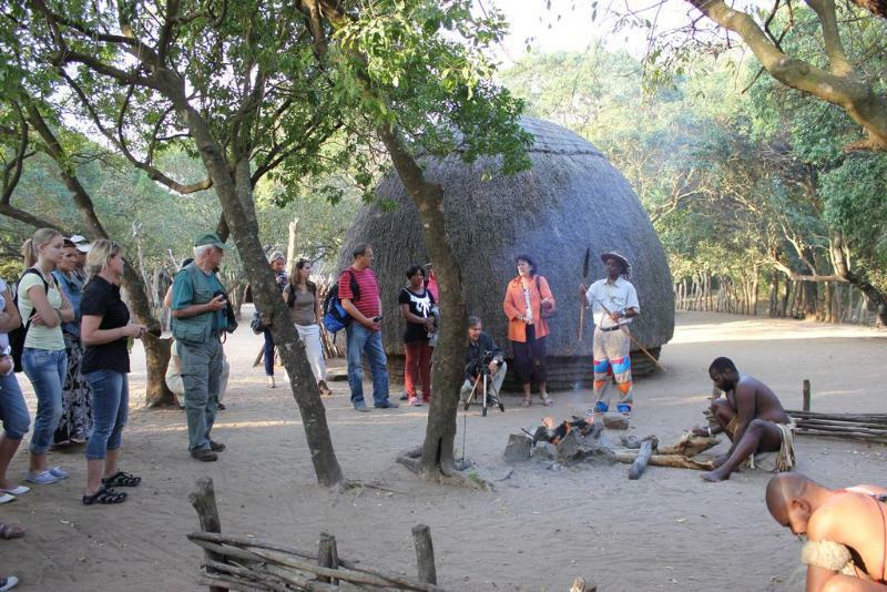 Gooderson Dumazulu Lodge Хлухлуве Екстериор снимка
